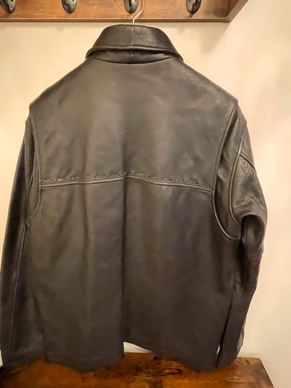 Harley Davidson Men's Medium Leather Jacket in Men's in Sudbury - Image 2