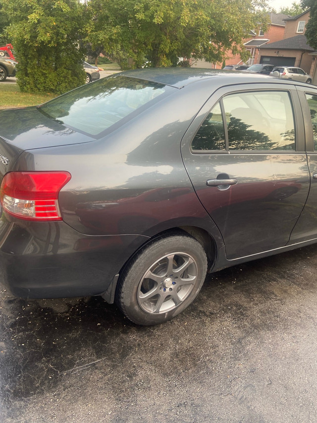 Toyota Yaris in Cars & Trucks in Mississauga / Peel Region - Image 2