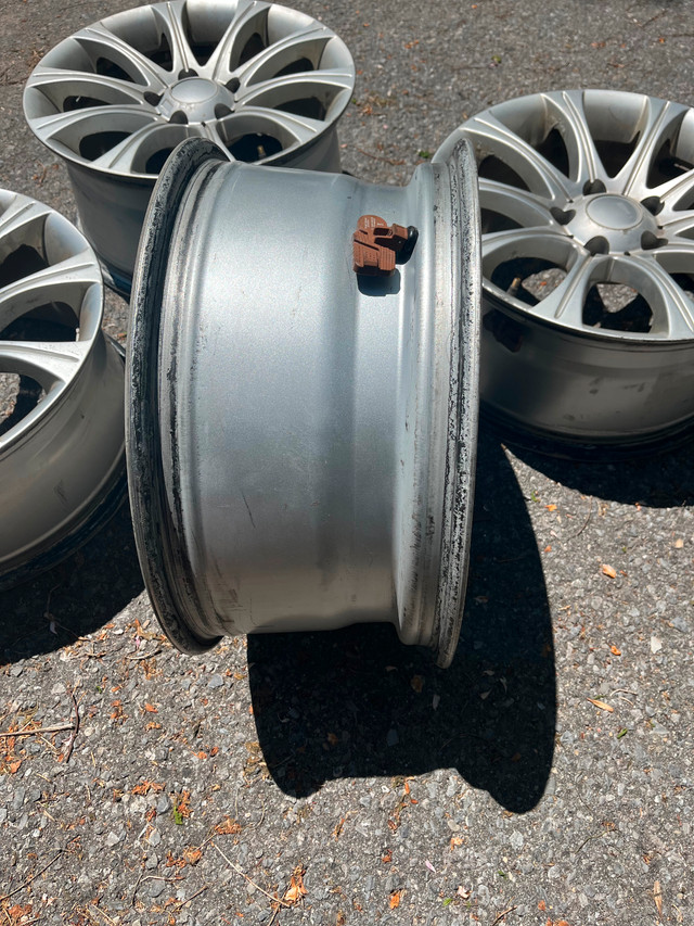 17 inch Aluminum rims with sensors in Tires & Rims in Ottawa - Image 2