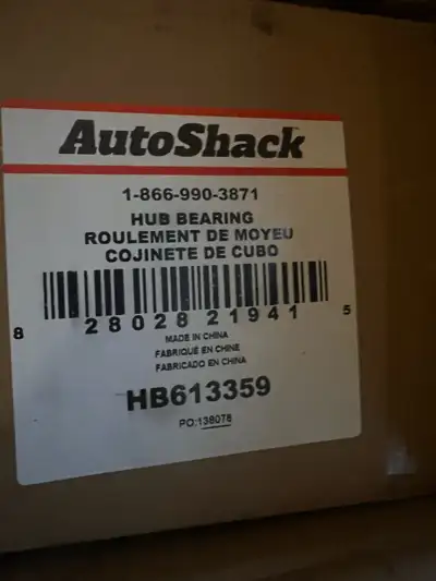Front wheel bearing and hub assembly from auto shack brand new. Fits a 2015 Nissan rogue. Came in a...