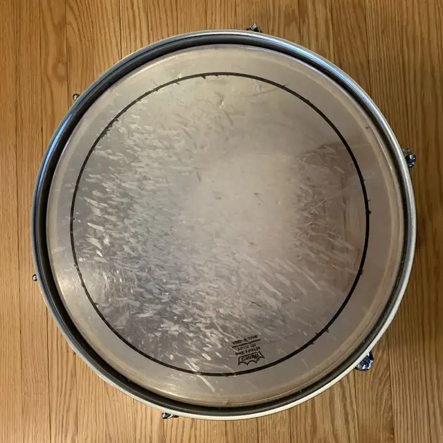Vintage Ludwig Tom Drum 1976 13” x 9” - White Mother of Pearl in Drums & Percussion in Cambridge - Image 7