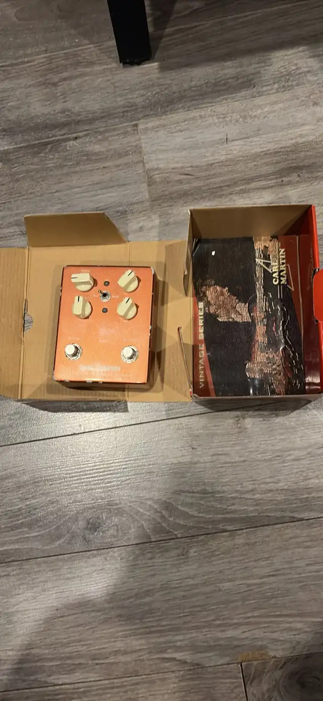 Carl Martin DC Drive in Amps & Pedals in City of Montréal - Image 3