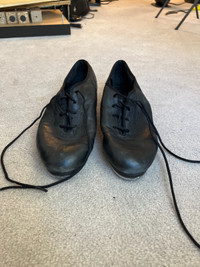 Used tap shoes, great for practice 