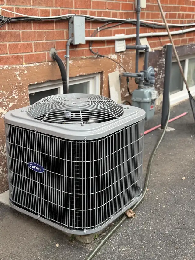 Air conditioner air conditioner air conditioner air conditioner  in Refrigerators in Oakville / Halton Region - Image 7