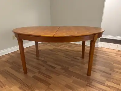 Elegant Solid Teak Oval Dining Table – Mid-Century Modern Style, View more