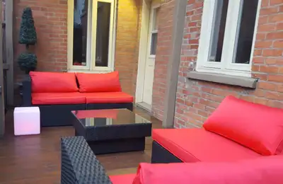 Huge 4 Bedroom House Downtown - $200/day