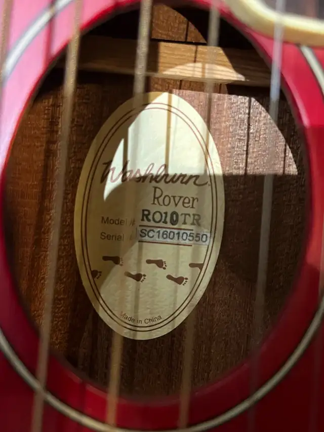 Washburn Rover RO10TR in Guitars in City of Montréal - Image 5