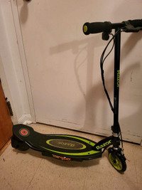 Razor electic scooter no charger