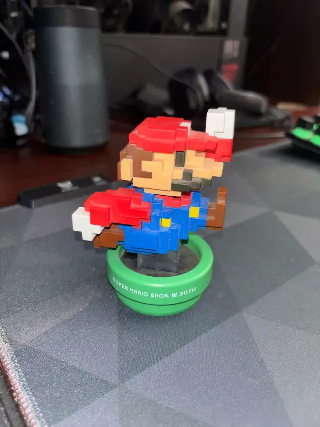 Nintendo AMIIBO + Disney Infinity Figure Collection in Toys & Games in London - Image 2