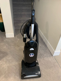 Upright Vacuum Cleaner