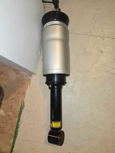 Brand new, bougt it and never used it, i got rid of the car before installing it. Front Air Shock Ab...