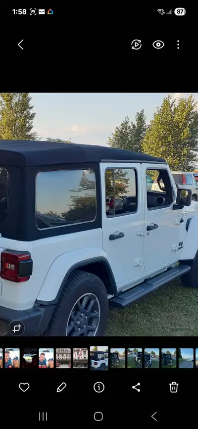 I have a Jeep wrangler soft top for sale. Comes off a 2021 WRANGLER 4 door sport. Top is in perfect...