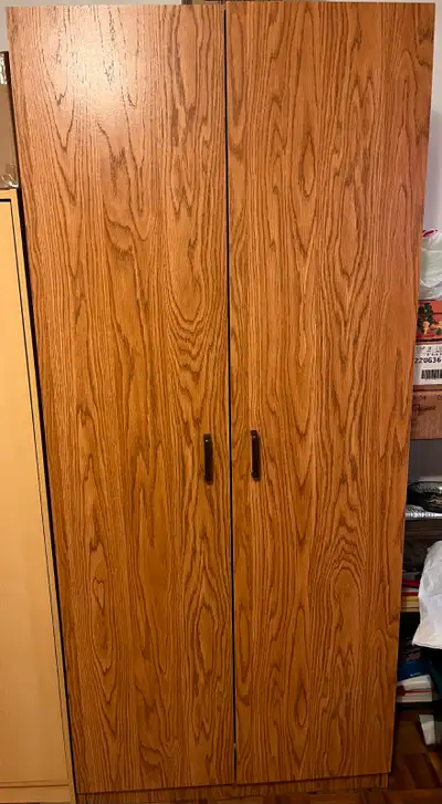 Armoire a vendre, View more