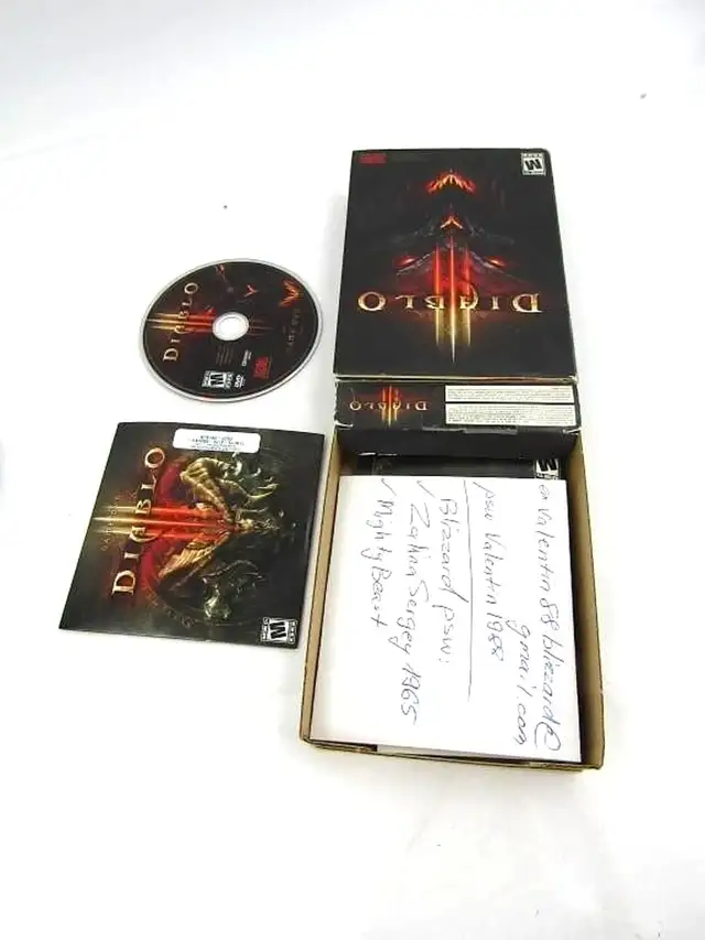  4 jeux PC Blizzard (Diablo + World of Warcraft) in PC Games in City of Montréal - Image 5