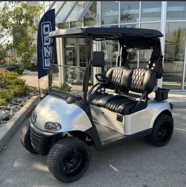 Golf Cart in Golf in Kelowna - Image 8