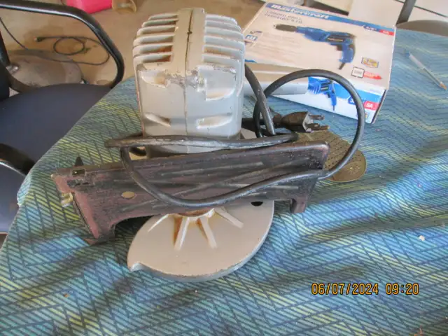 CIRCULAR SAW in Power Tools in Hamilton - Image 5