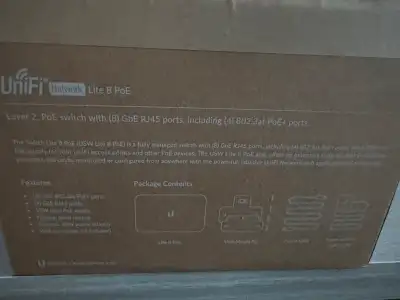 Unifi 8 port Poe Switch with all accessories Mint condition Upgraded to a 16 port model.