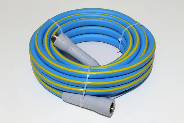 Garden Hose 30ft in Outdoor Tools & Storage in Oshawa / Durham Region - Image 3
