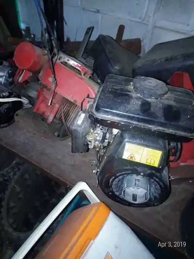 Lawn mower engine ,,,side shaft engines,,, other parts,,, inquire about your needs,,, see if I got w...