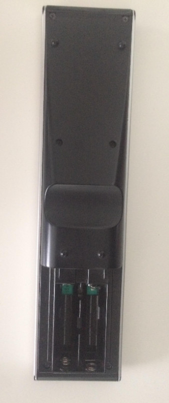 Toshiba TV Remote Control CT-90276 in Video & TV Accessories in London - Image 4