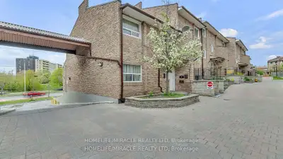 YOUR HAPPY PLACE AWAITS – UPGRADED 3-BED, 2-BATH TOWNHOME IN TORONTO’S EAST END! List Price: $575,00...