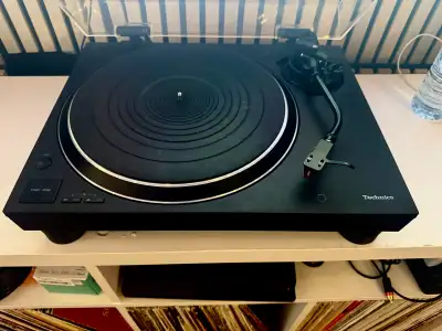 Technics sl1500c turntable, View more