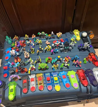 Huge Akedo Collection – 50+ Figures, Arena, Controllers, View more