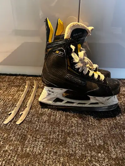 Bauer Supreme S27 - size 4D, View more