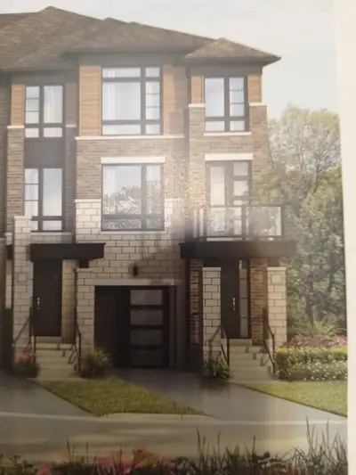 Large Master bedroom in a newly built semidetached house in a peaceful enclosure. The room boasts a...