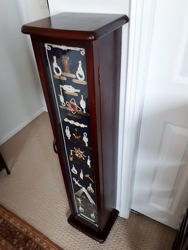 VTG Cabinet Tower- 6-Shelf, Solid Wood with Navy Knots on Door in Home Décor & Accents in Mississauga / Peel Region - Image 3