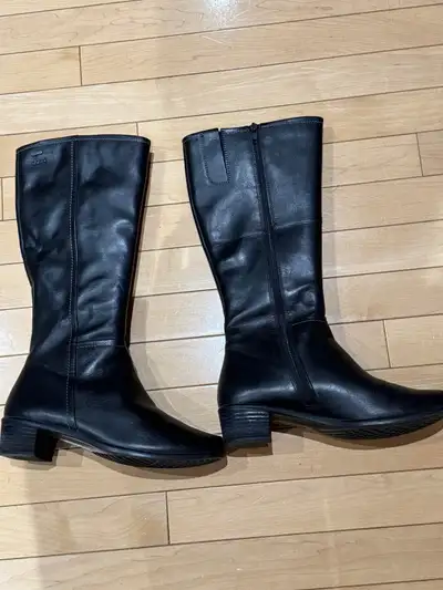 Ecco leather women boots., View more