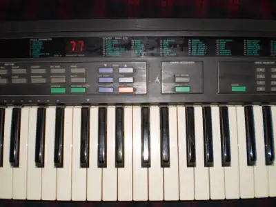 Piano Keyboards - Yamaha, Bench, View more
