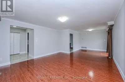 August 1 availabilty Detach house available for rent Full house - $3700 + utilities Back split- 3 be...