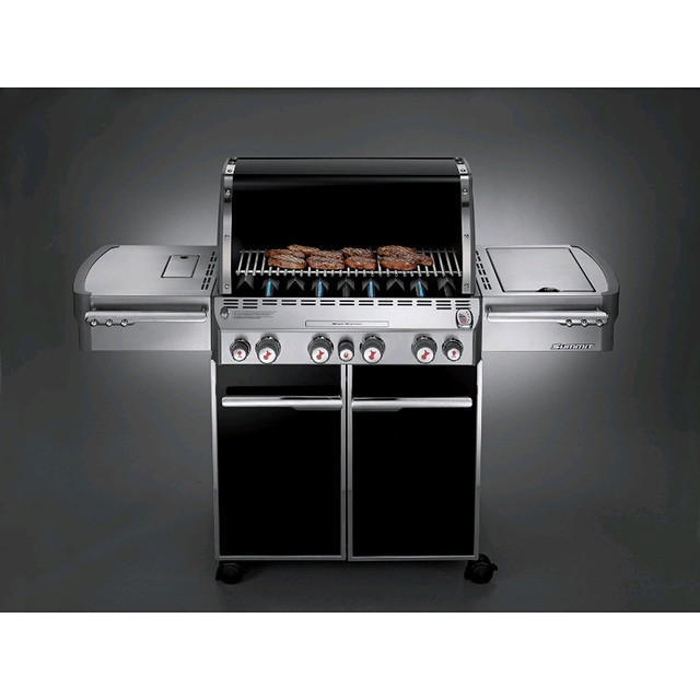 Weber Summit SERIES E-470  - TOP OF THE LINE  BBQ in Other in Mississauga / Peel Region
