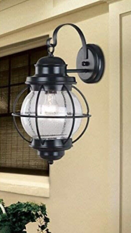New Kenroy Home Hatteras Large Wall Lantern Lamp, Model# 90963GC in Outdoor Lighting in Cambridge - Image 2