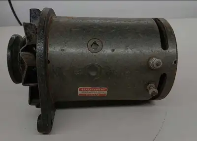 Wanted: I am looking for a 12v generator from a late 50s to early 60s Ford. Doesn't have to be perfe...