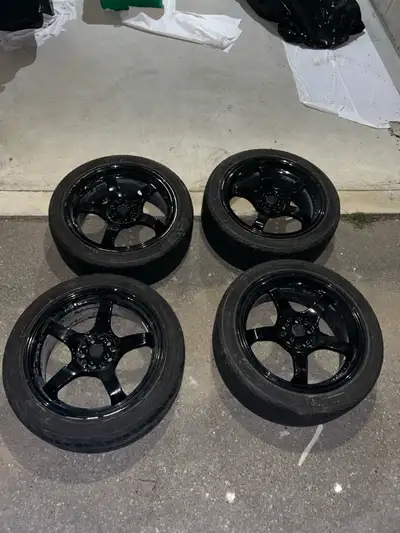I’m selling my TE37 style rims I recently got them powder coated gloss black last summer Tires don’t...