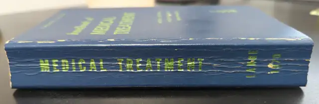 Handbook of Medical Treatment, by Milton Chatton, vintage in Arts & Collectibles in Mississauga / Peel Region - Image 3