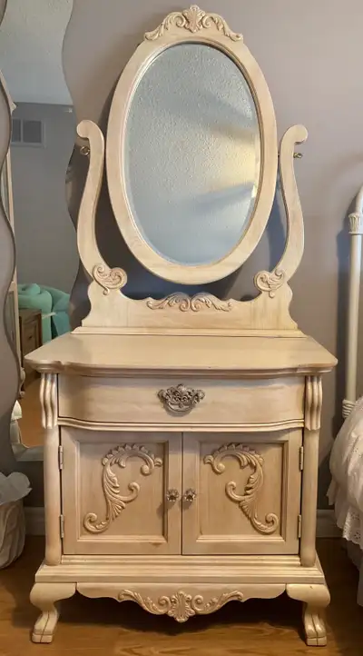 Lexington White Oak Dresser  w Oval Mirror, View more