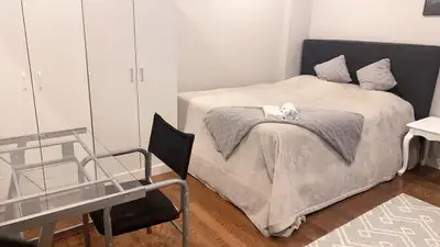 Private Furnished Room for Rent - Richmond Hill