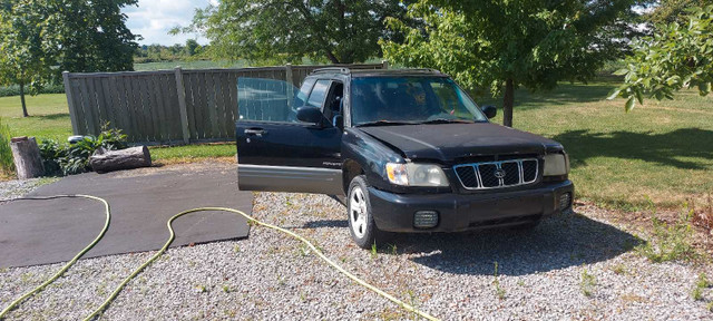 2001 subaru forester in Cars & Trucks in St. Catharines