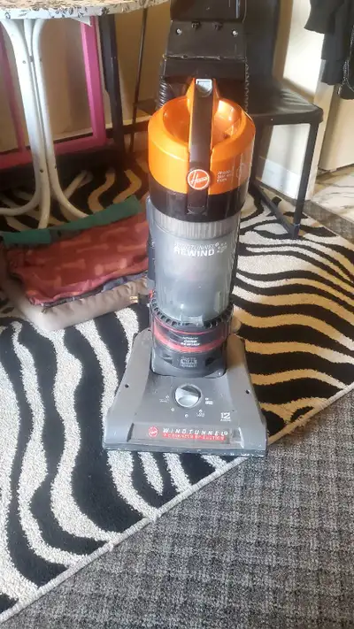 Hoover vac  Cordless rewind, View more