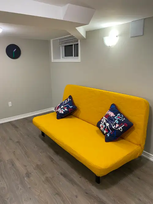 Newly Renovated** 1 Bed Basement Apartment *** Plenty of Sunlight **Excellent Location**available fo...