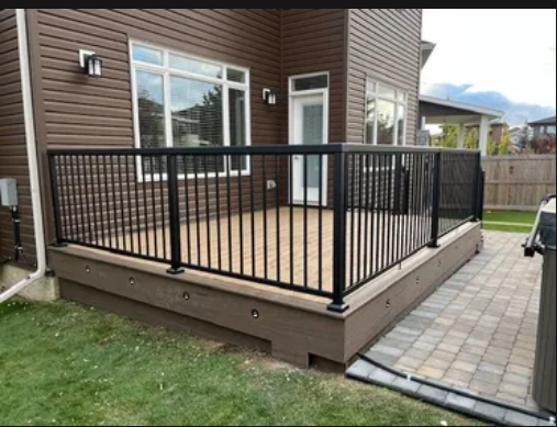 Deck Construction482653043153315844