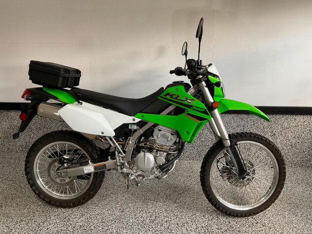 Kawasaki KLX 300 in Dirt Bikes & Motocross in Kawartha Lakes - Image 2