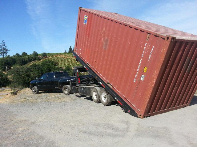 LOW PRICES - Used Shipping Containers (20ft and 40ft) Sea Cans in Other in Belleville