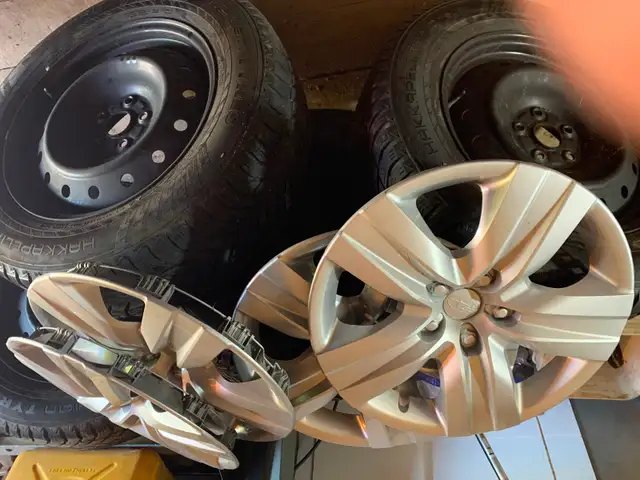 Nokian Hakkapeliitta pour Subaru Pneus hiver sur jantes in Tires & Rims in Saguenay - Image 2
