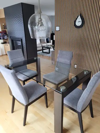 Set de salle à manger, View more