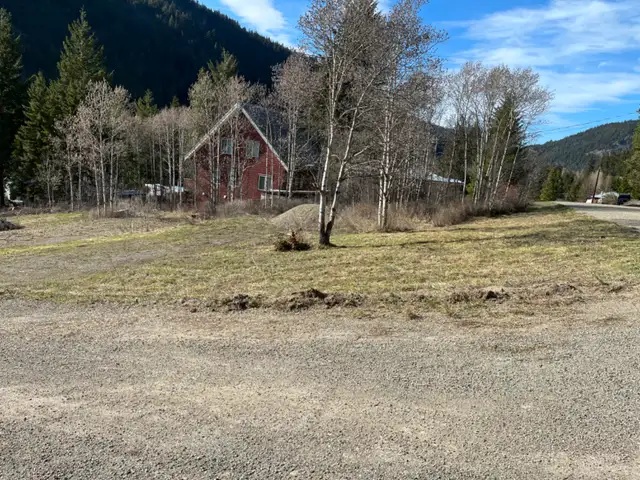 Allison Lake Serviced lot in Land for Sale in Kelowna - Image 3
