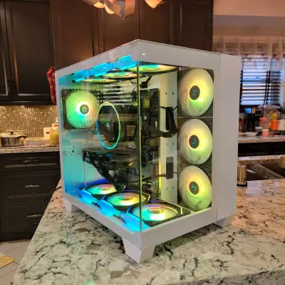 BRAND NEW - GAMING PC : Ryzen 7 5800x / RTX 4060 / 32GB RAM, View more